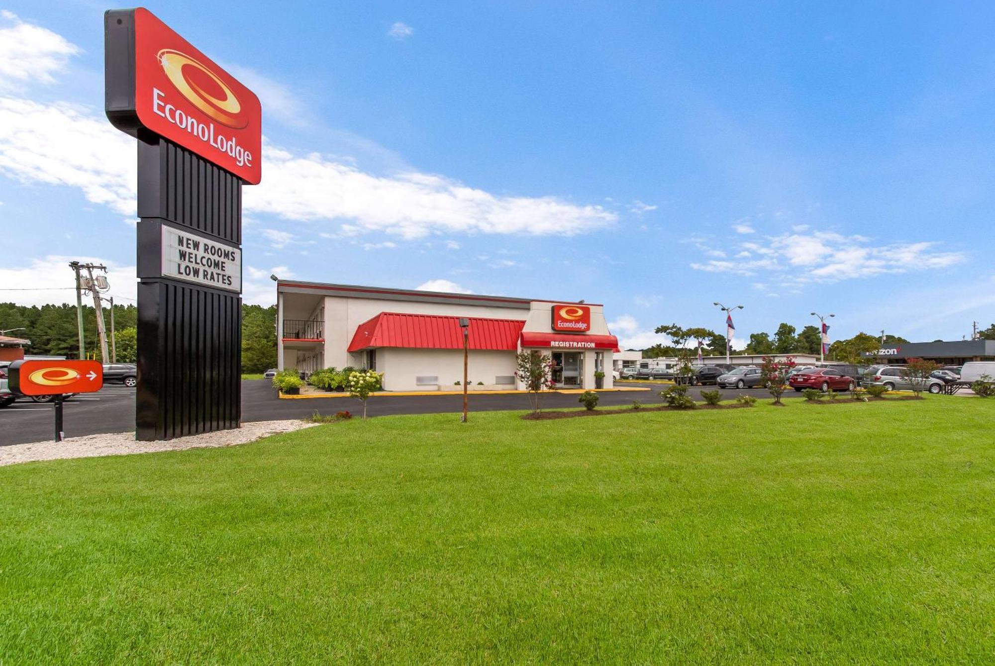 Econo Lodge North Washington Exterior photo